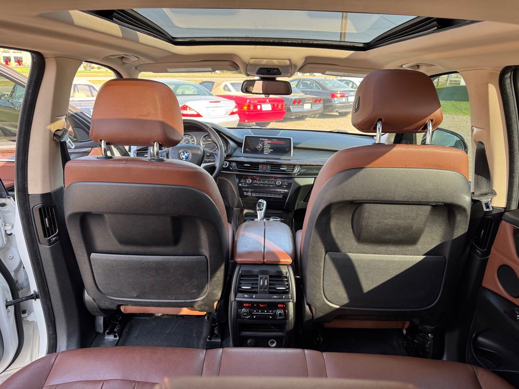 2015 BMW X5 Image 24