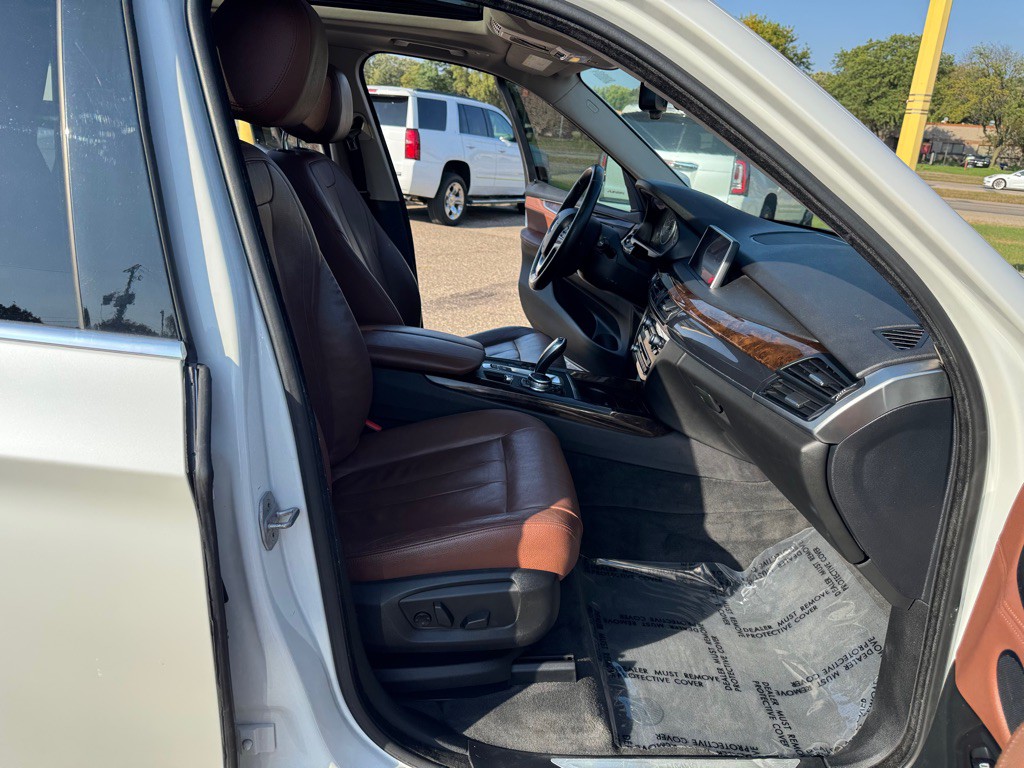 2015 BMW X5 Image 29
