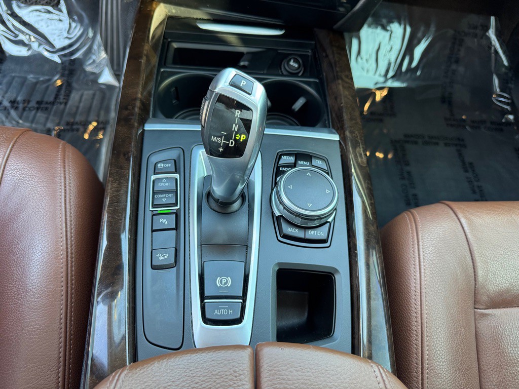 2015 BMW X5 Image 38