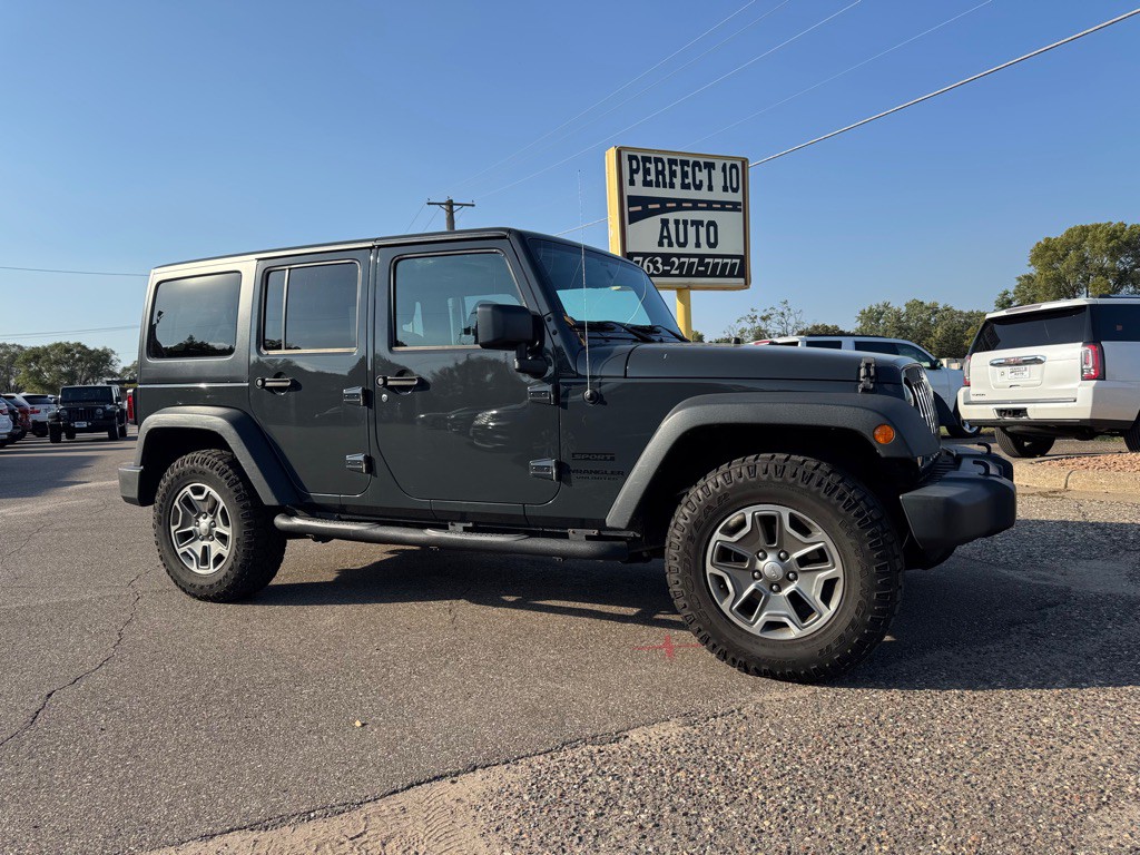 2016 Jeep Wrangler Unlimited Image 2