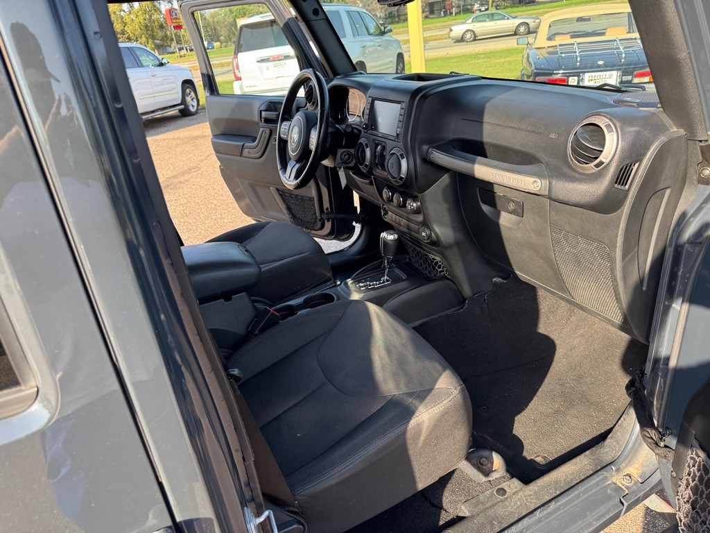 2016 Jeep Wrangler Unlimited Image 27