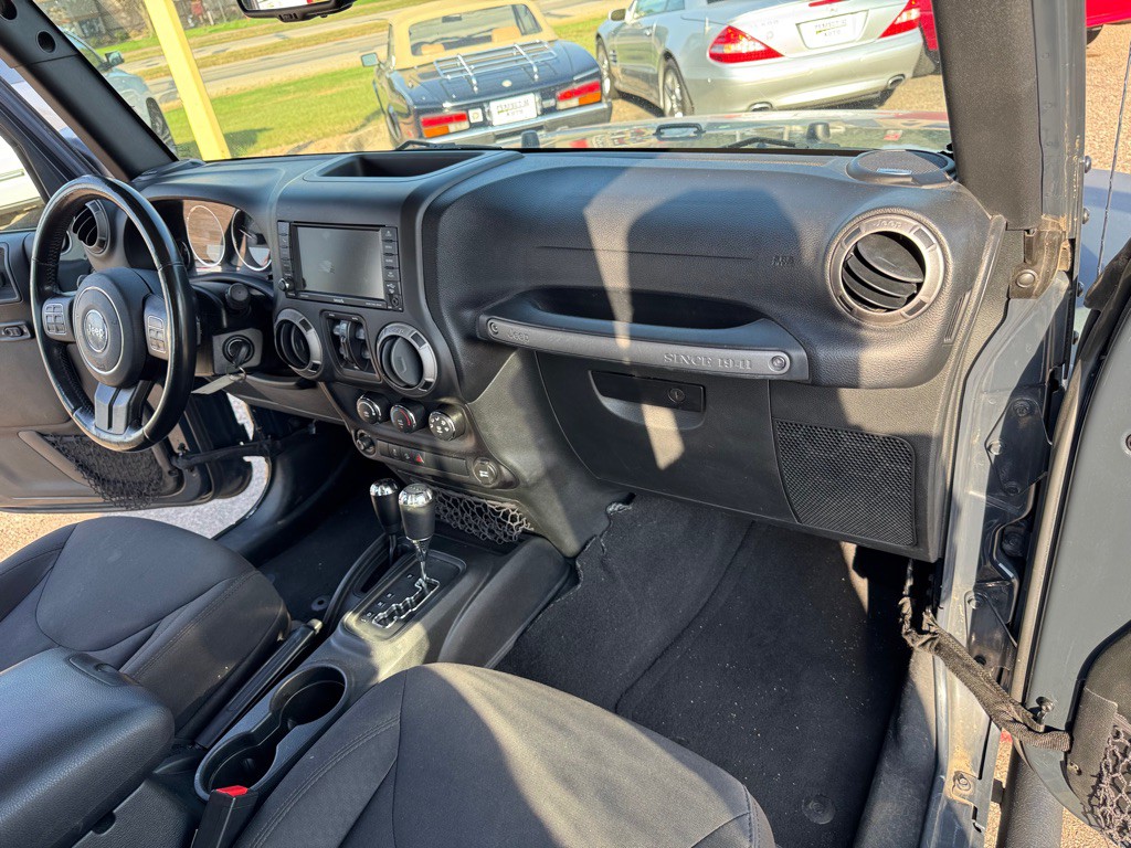 2016 Jeep Wrangler Unlimited Image 28