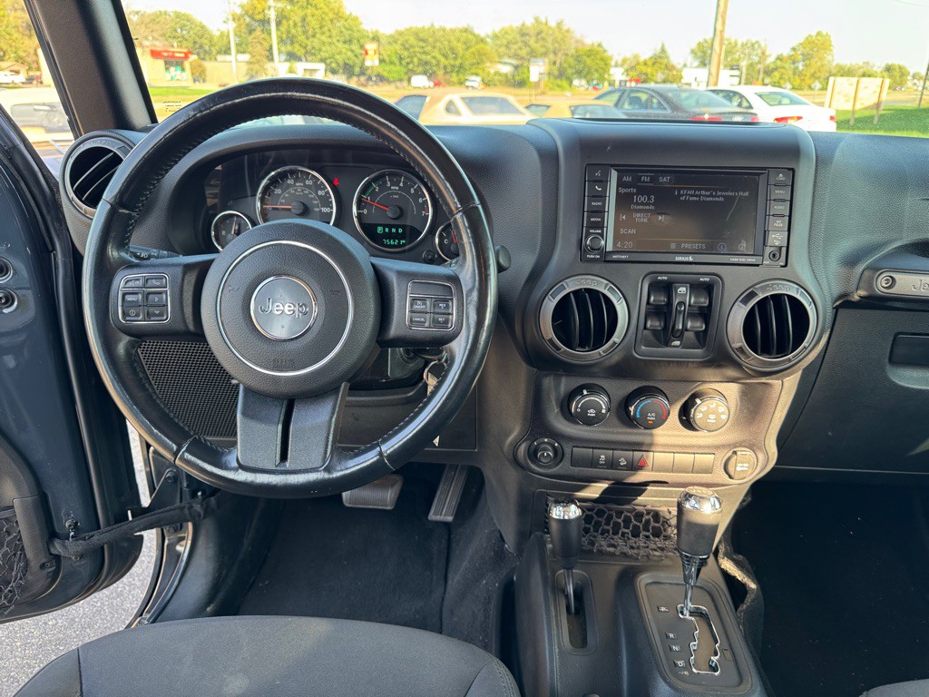 2016 Jeep Wrangler Unlimited Image 31