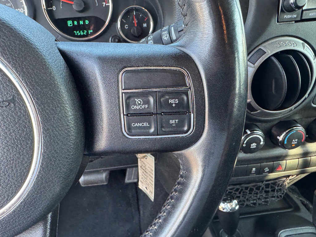 2016 Jeep Wrangler Unlimited Image 40