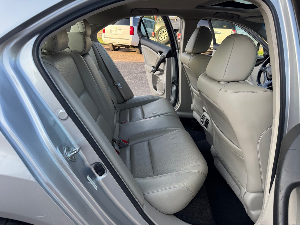 2013 Acura TSX Image 24