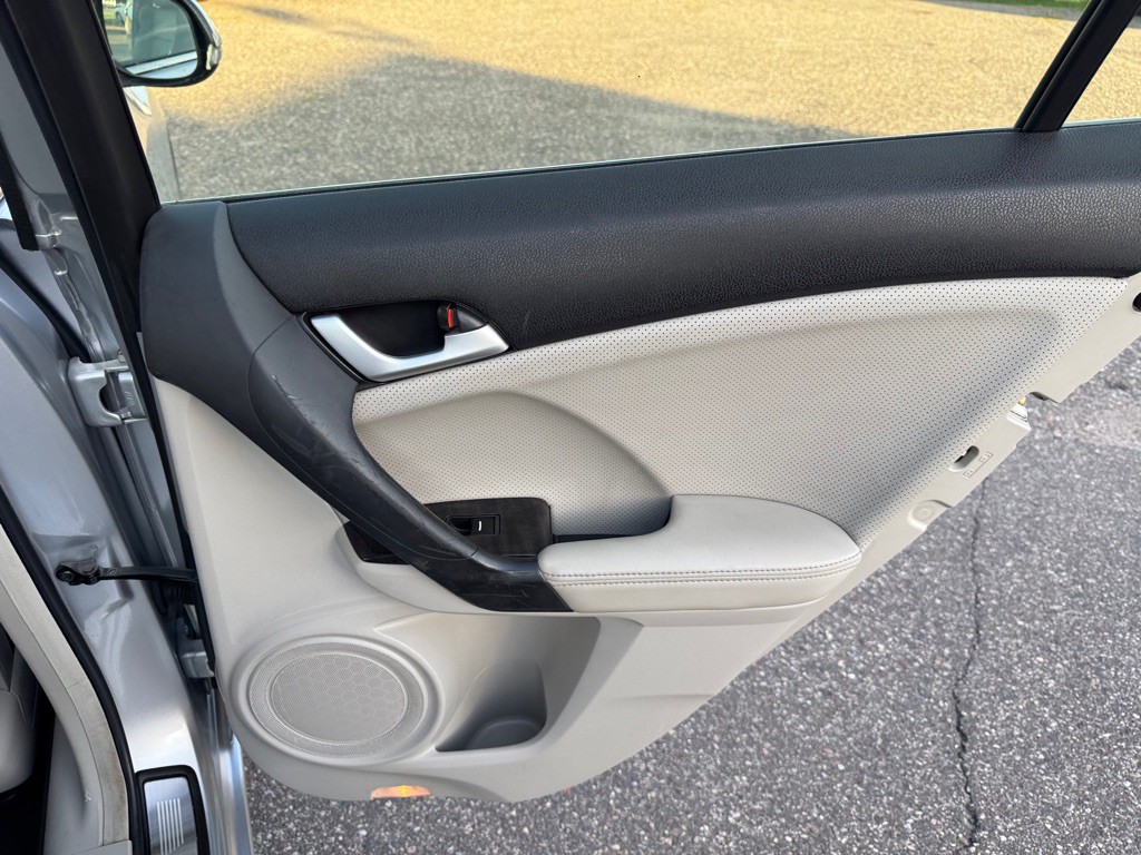 2013 Acura TSX Image 26