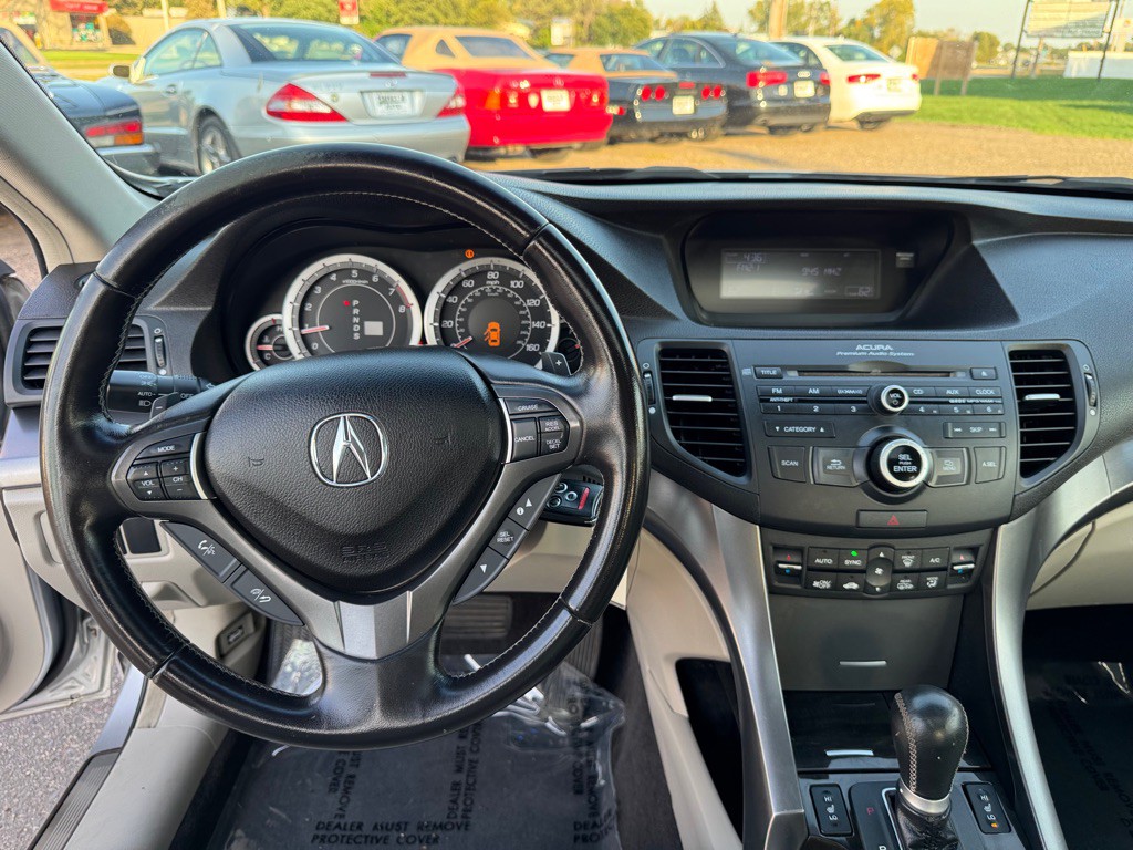 2013 Acura TSX Image 32
