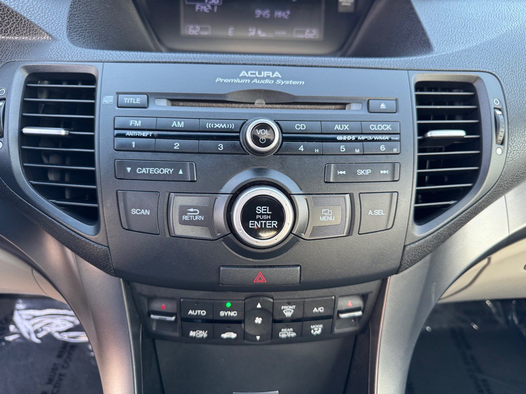 2013 Acura TSX Image 35