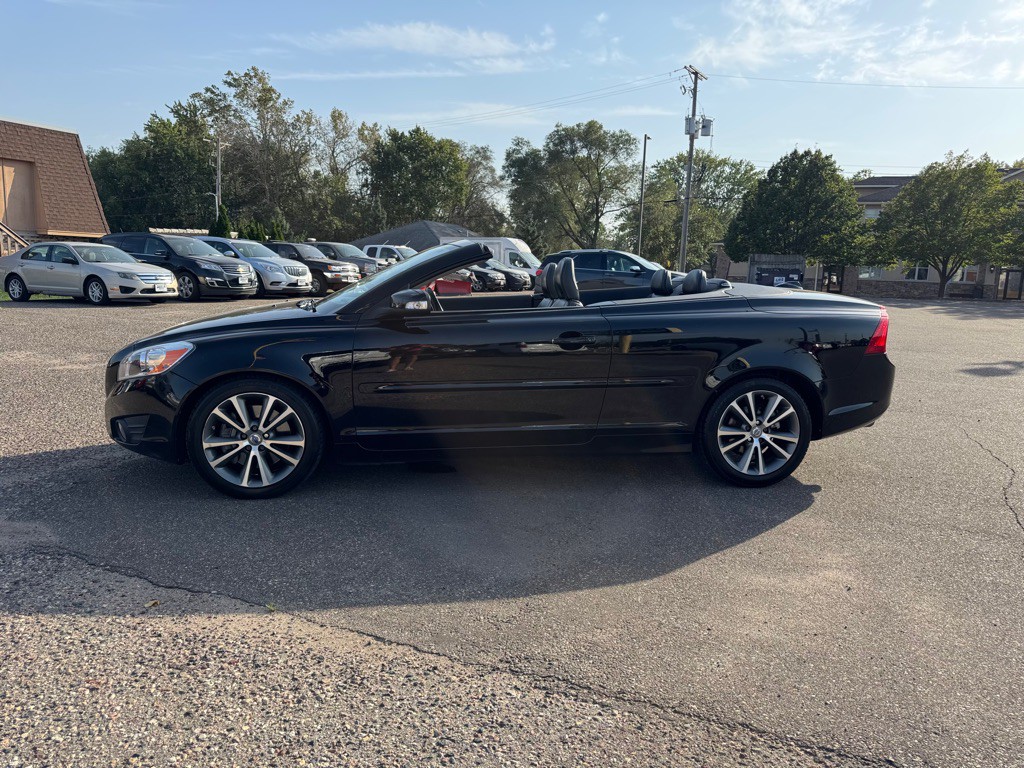 2012 Volvo C70 Image 9