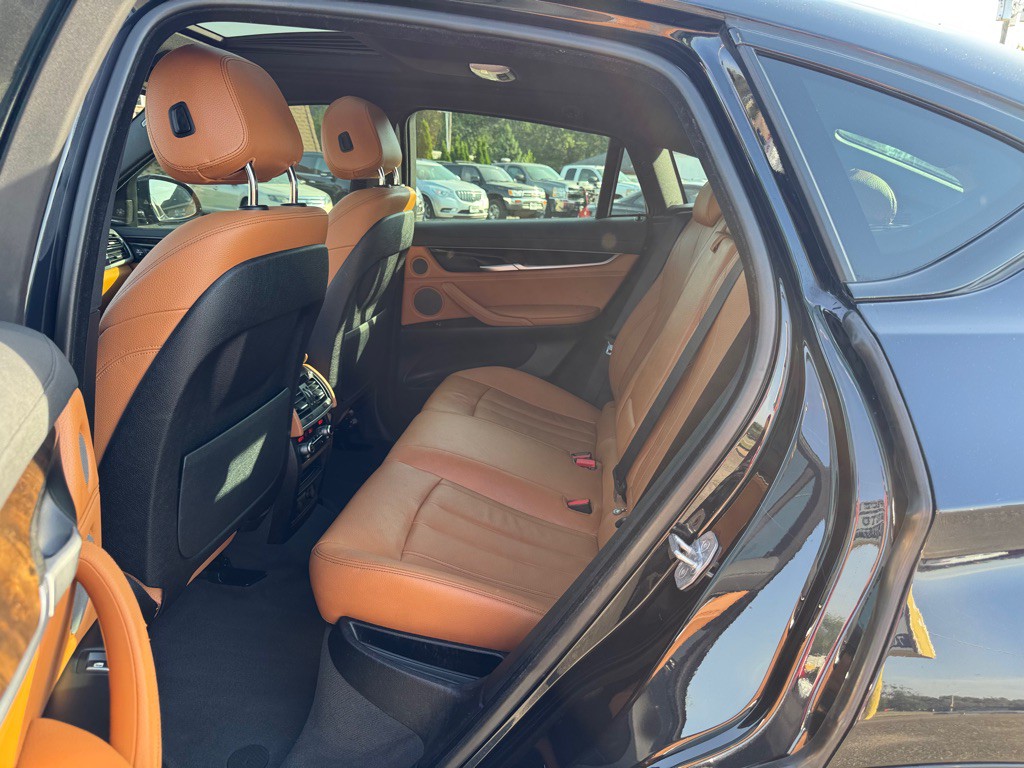 2018 BMW X6 Image 21