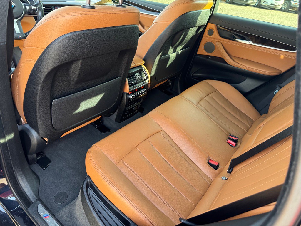2018 BMW X6 Image 22