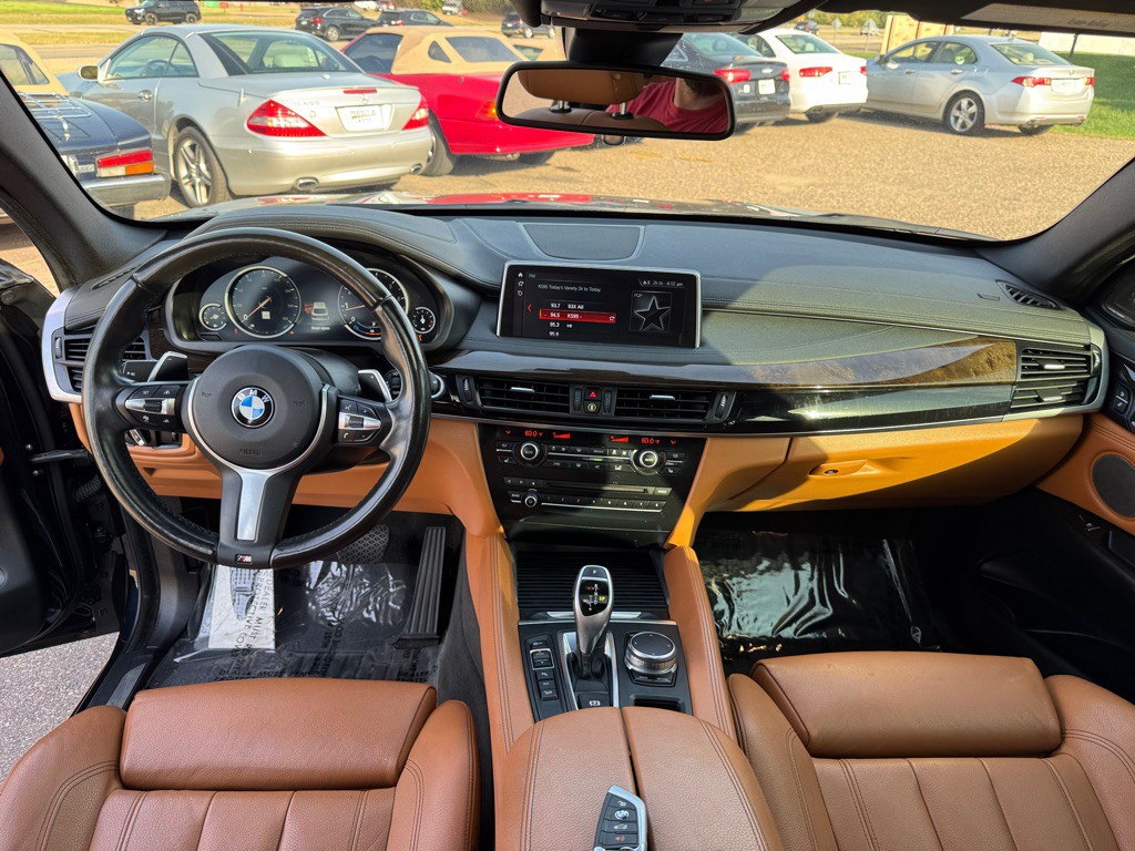 2018 BMW X6 Image 35