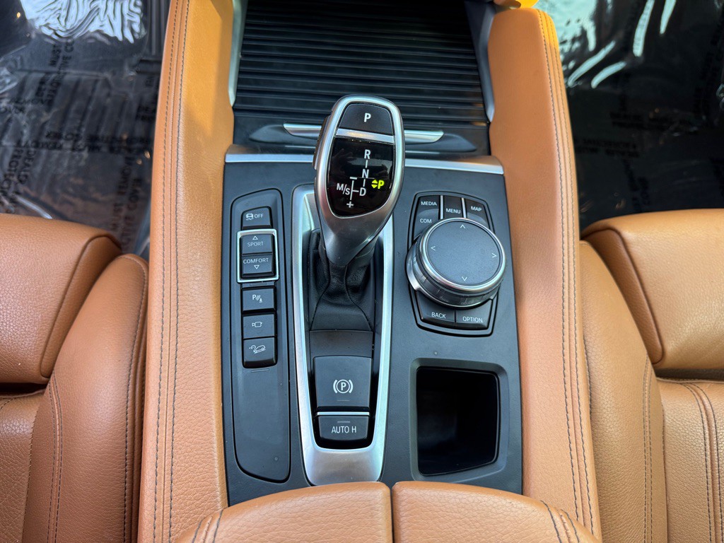 2018 BMW X6 Image 39