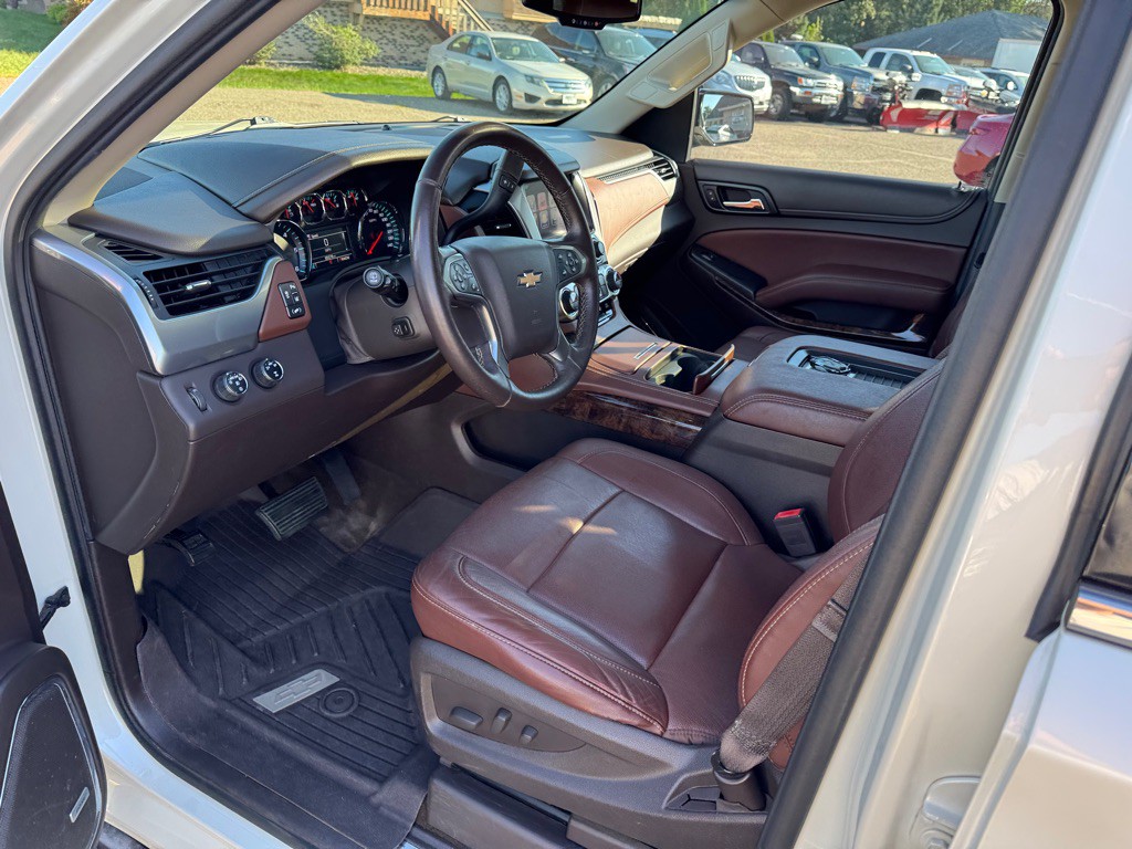 2015 Chevrolet Tahoe Image 17