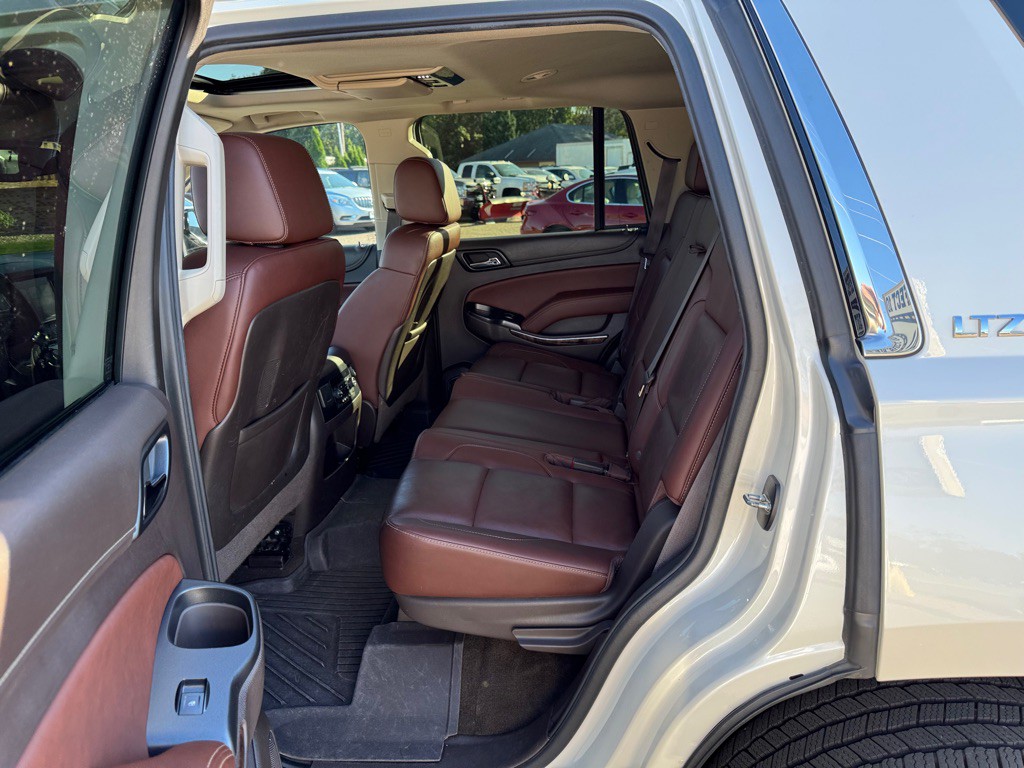 2015 Chevrolet Tahoe Image 23