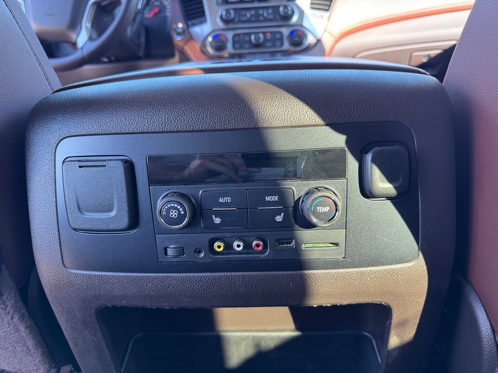 2015 Chevrolet Tahoe Image 39