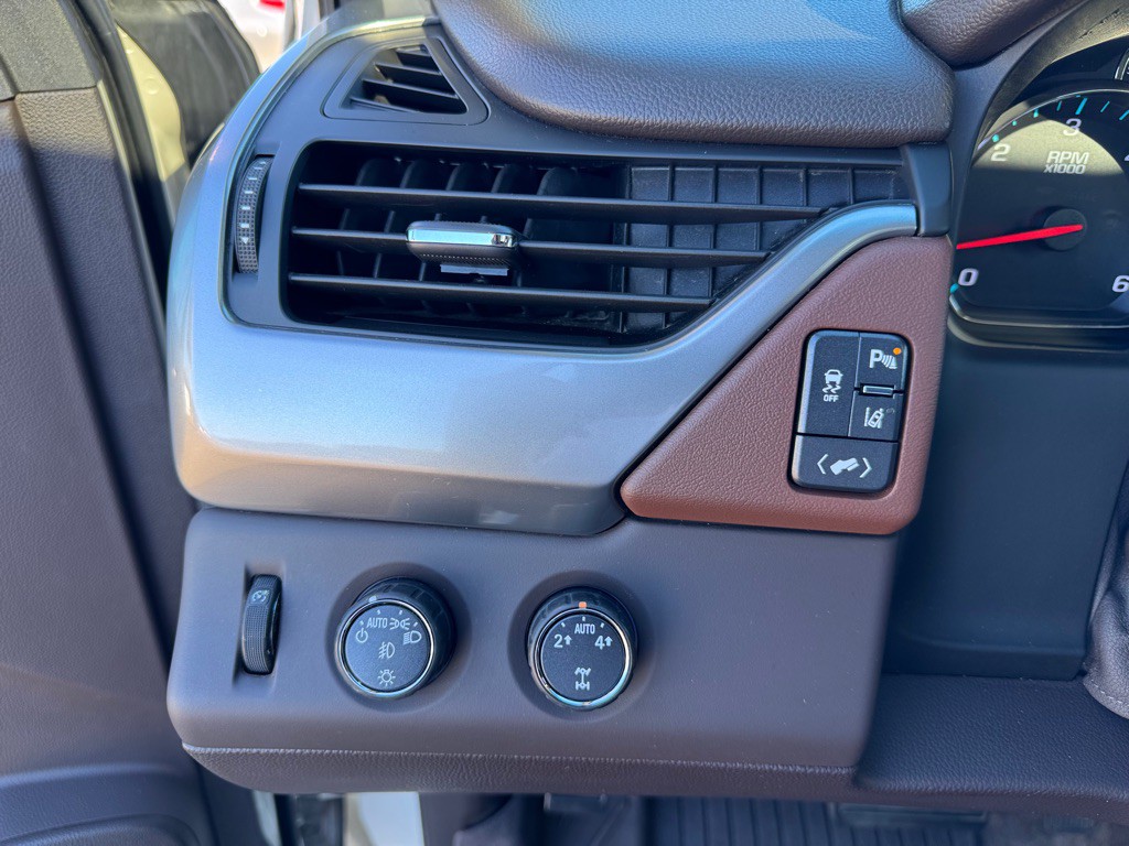 2015 Chevrolet Tahoe Image 57