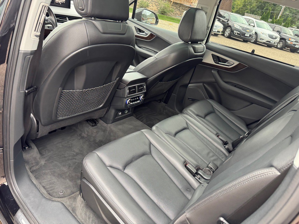 2019 Audi Q7 Image 21