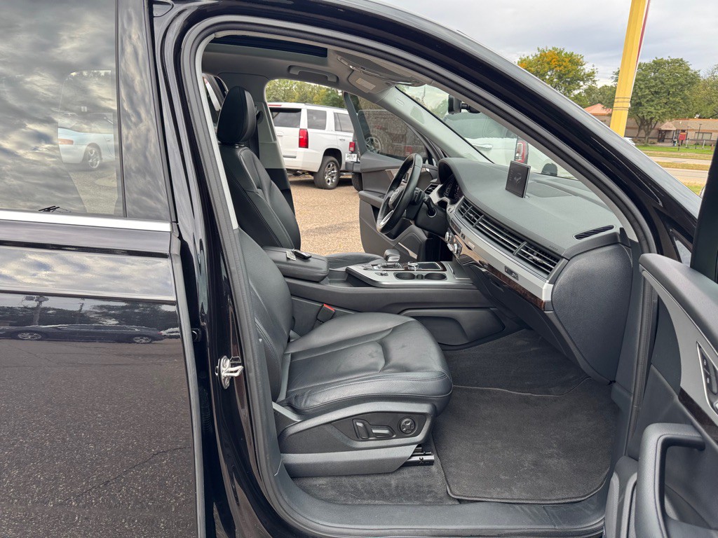 2019 Audi Q7 Image 31