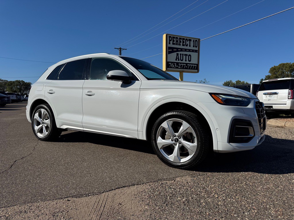 2021 Audi Q5 Image 2