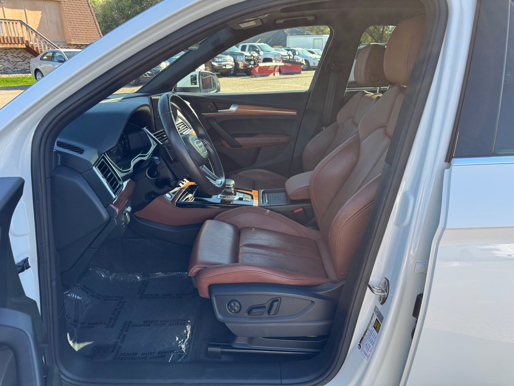 2021 Audi Q5 Image 16