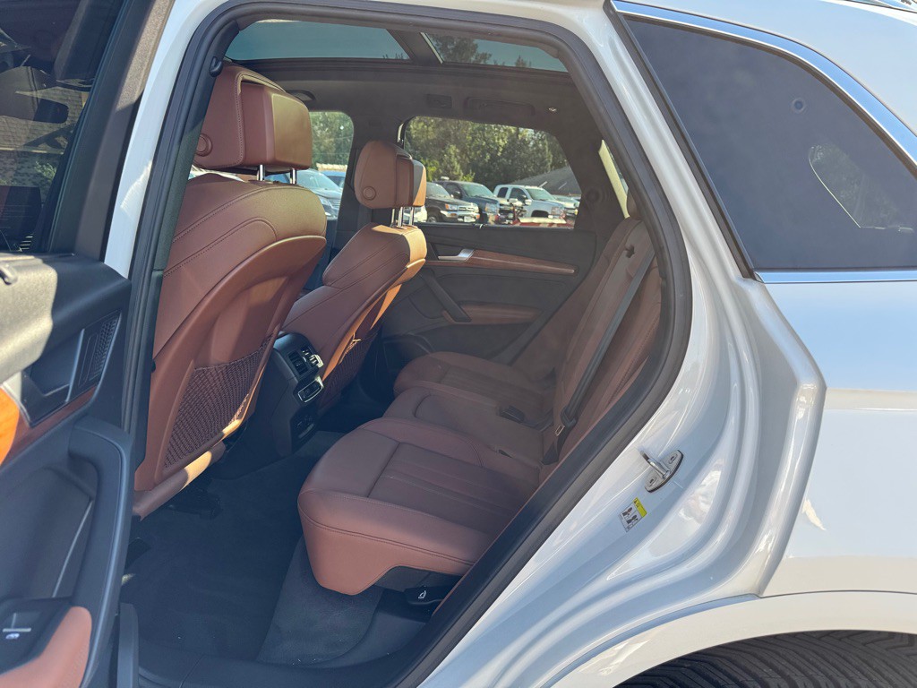2021 Audi Q5 Image 22