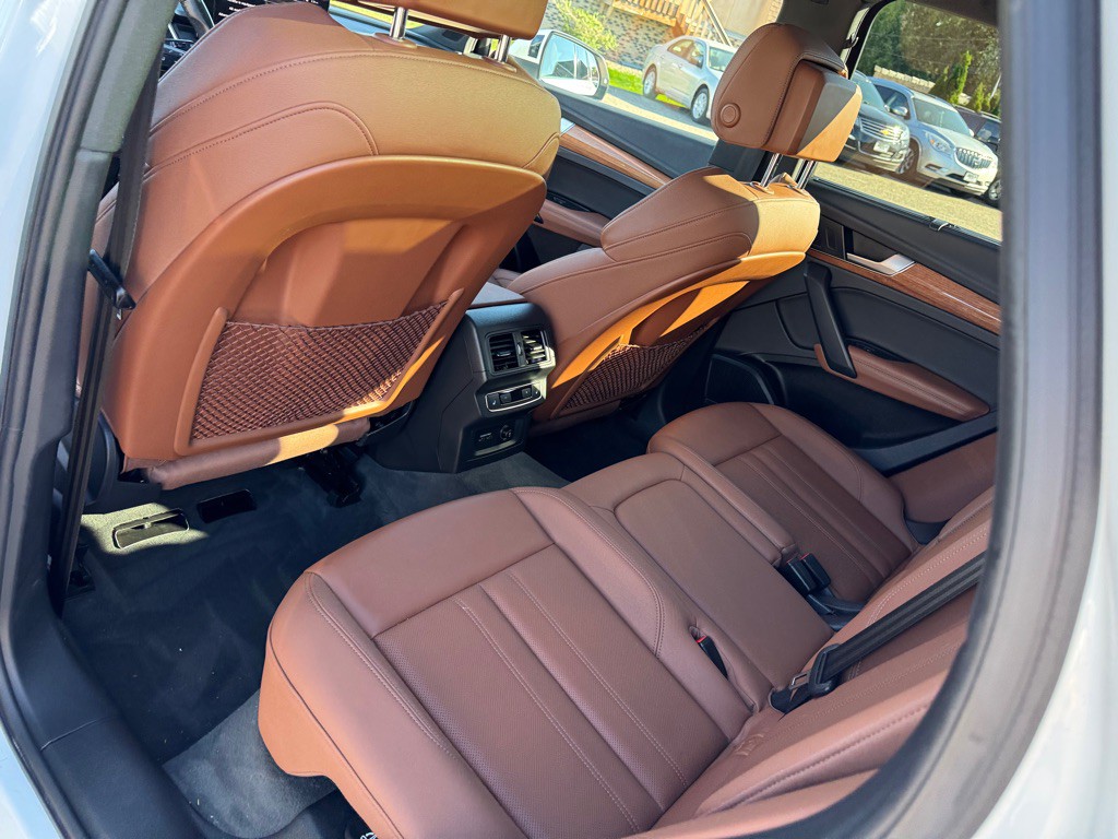 2021 Audi Q5 Image 23