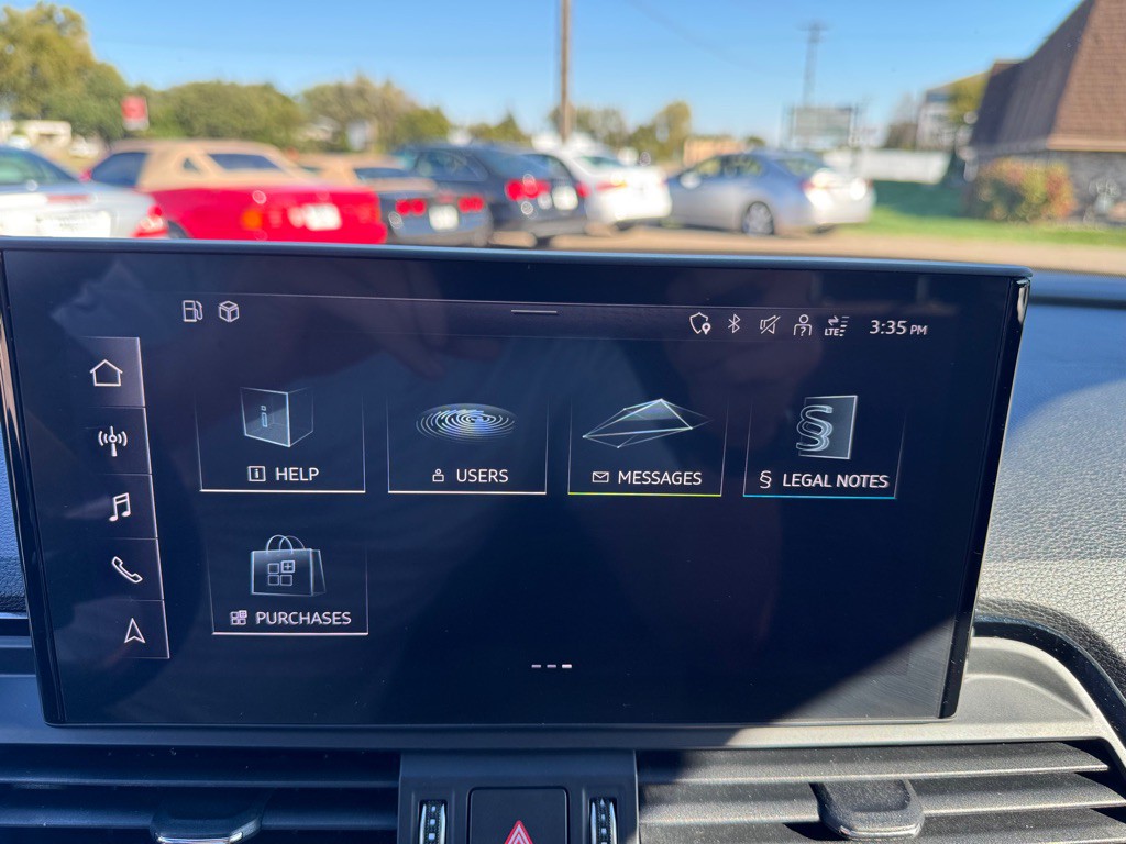 2021 Audi Q5 Image 44