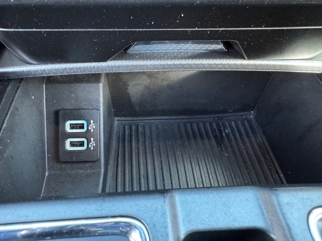 2017 Ford F-150 Image 38