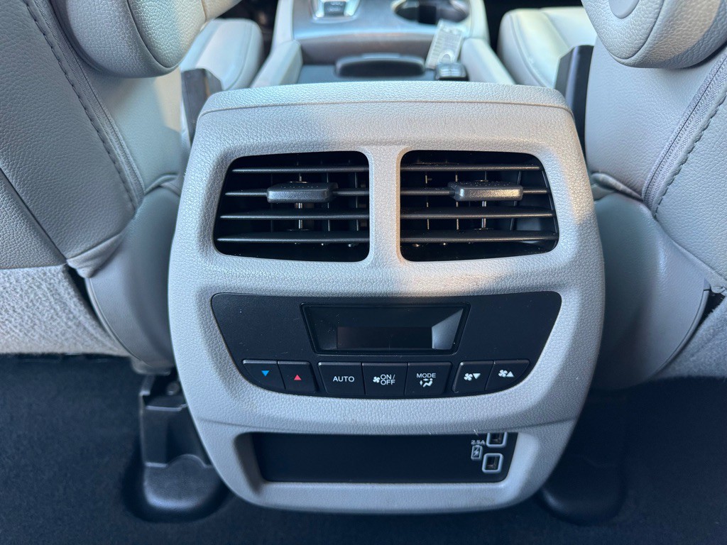 2021 Honda Pilot Image 35