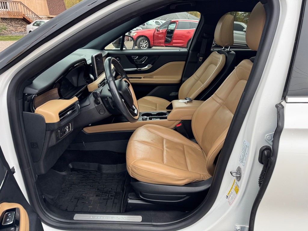 2021 Lincoln Corsair Image 15