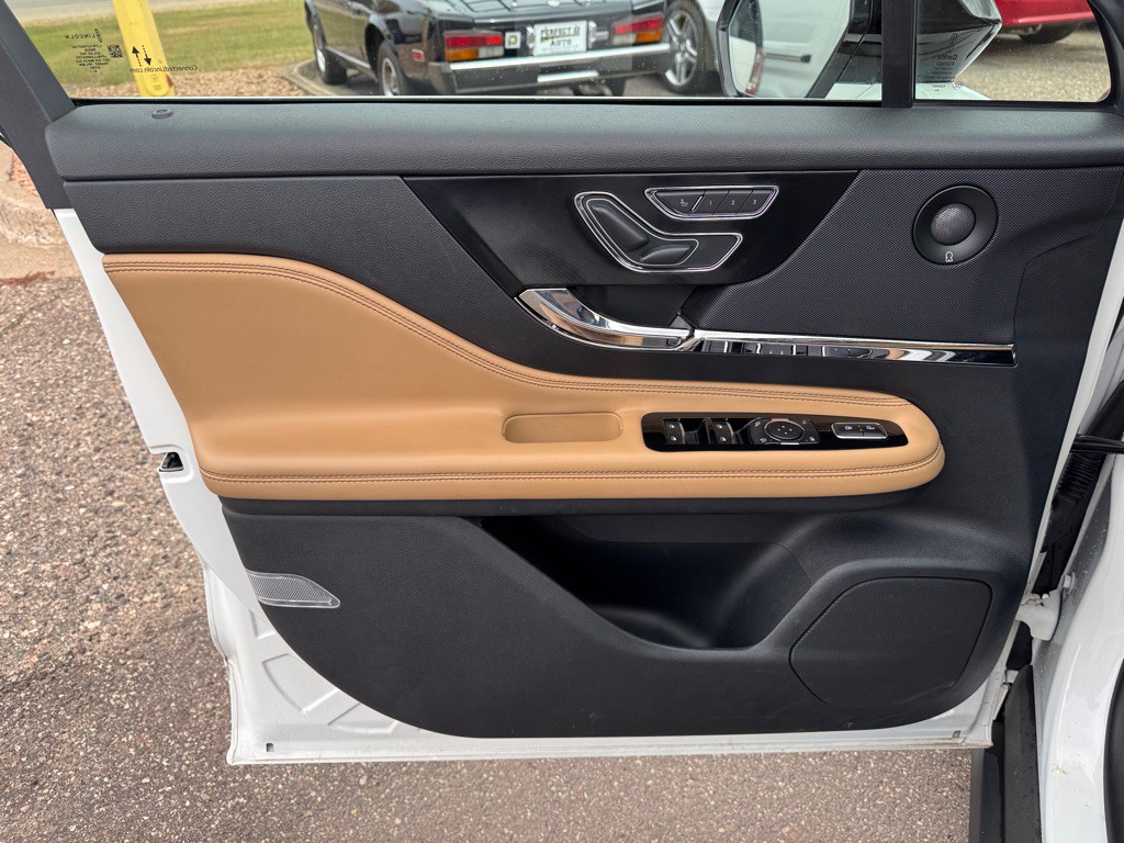 2021 Lincoln Corsair Image 18