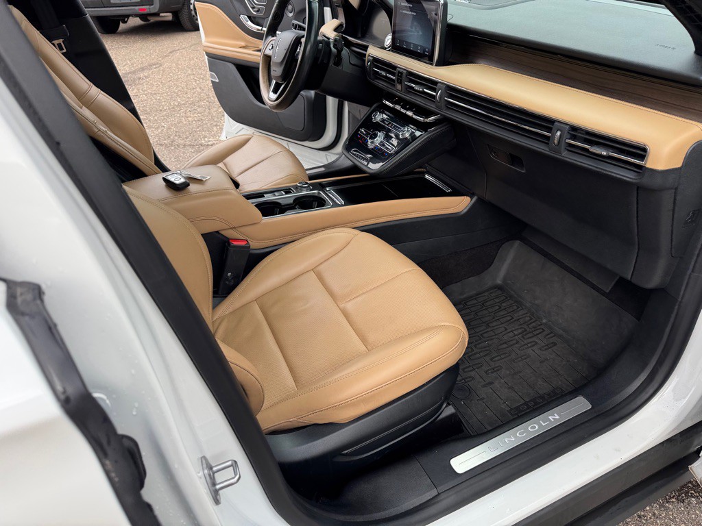2021 Lincoln Corsair Image 32