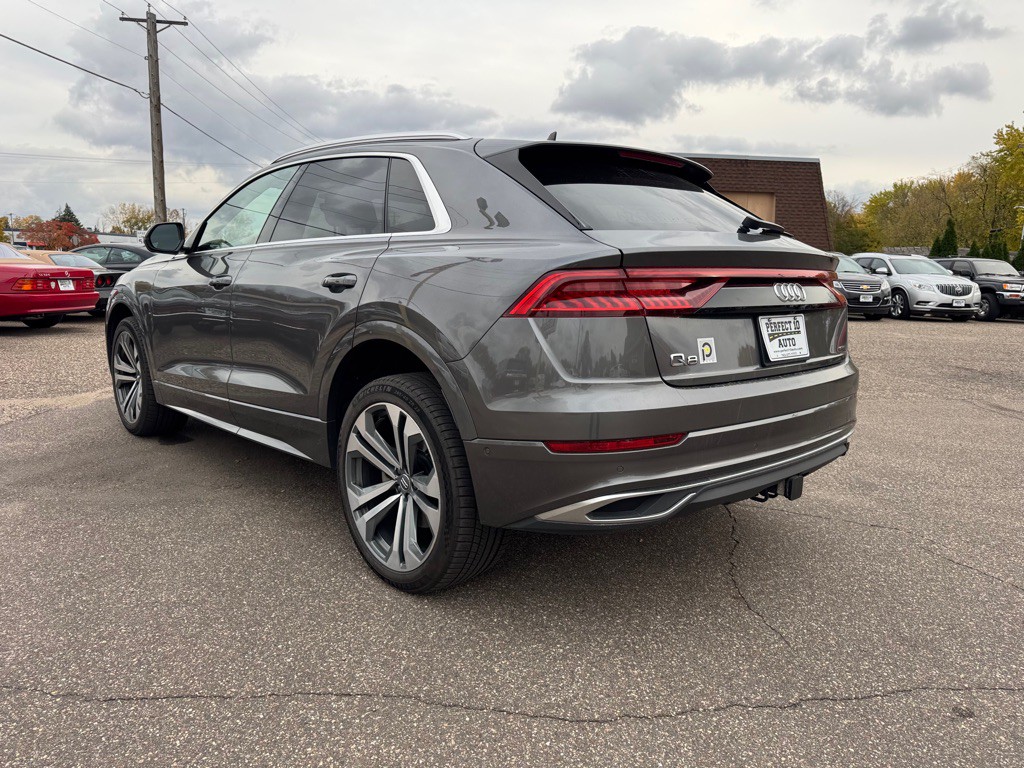 2019 Audi Q8 Image 7