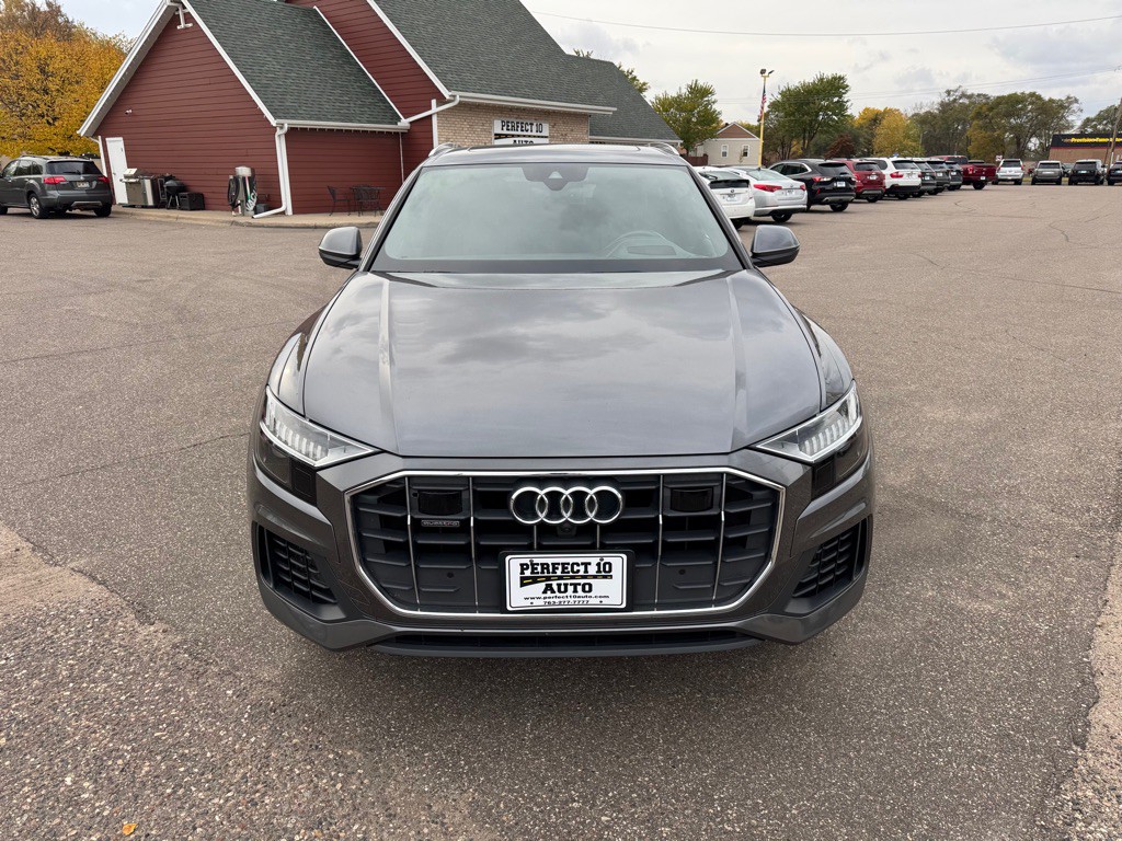 2019 Audi Q8 Image 12