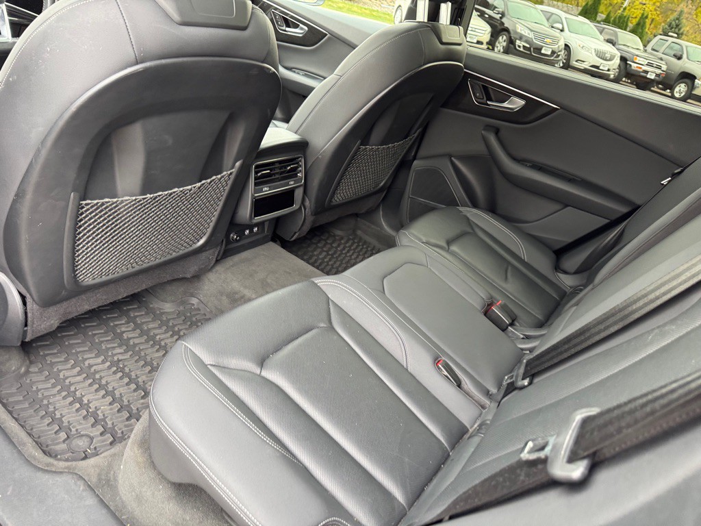 2019 Audi Q8 Image 23