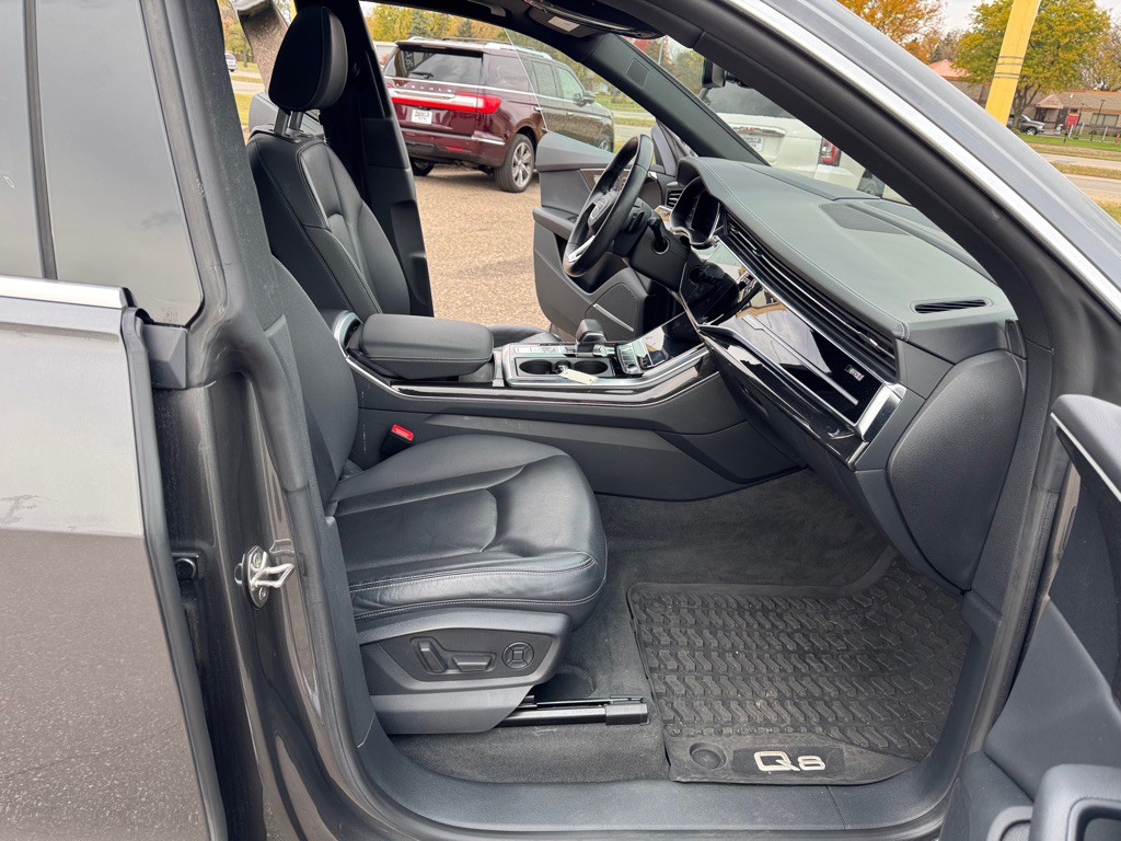2019 Audi Q8 Image 31