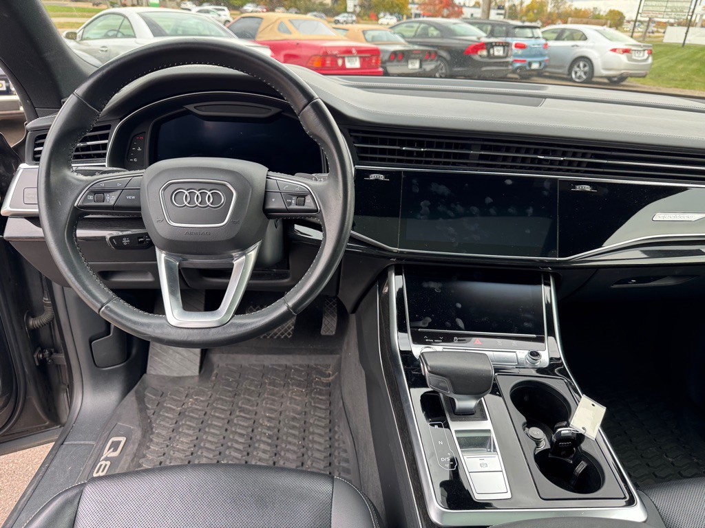 2019 Audi Q8 Image 37