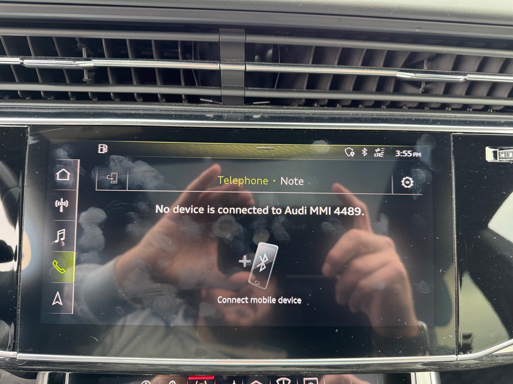 2019 Audi Q8 Image 46