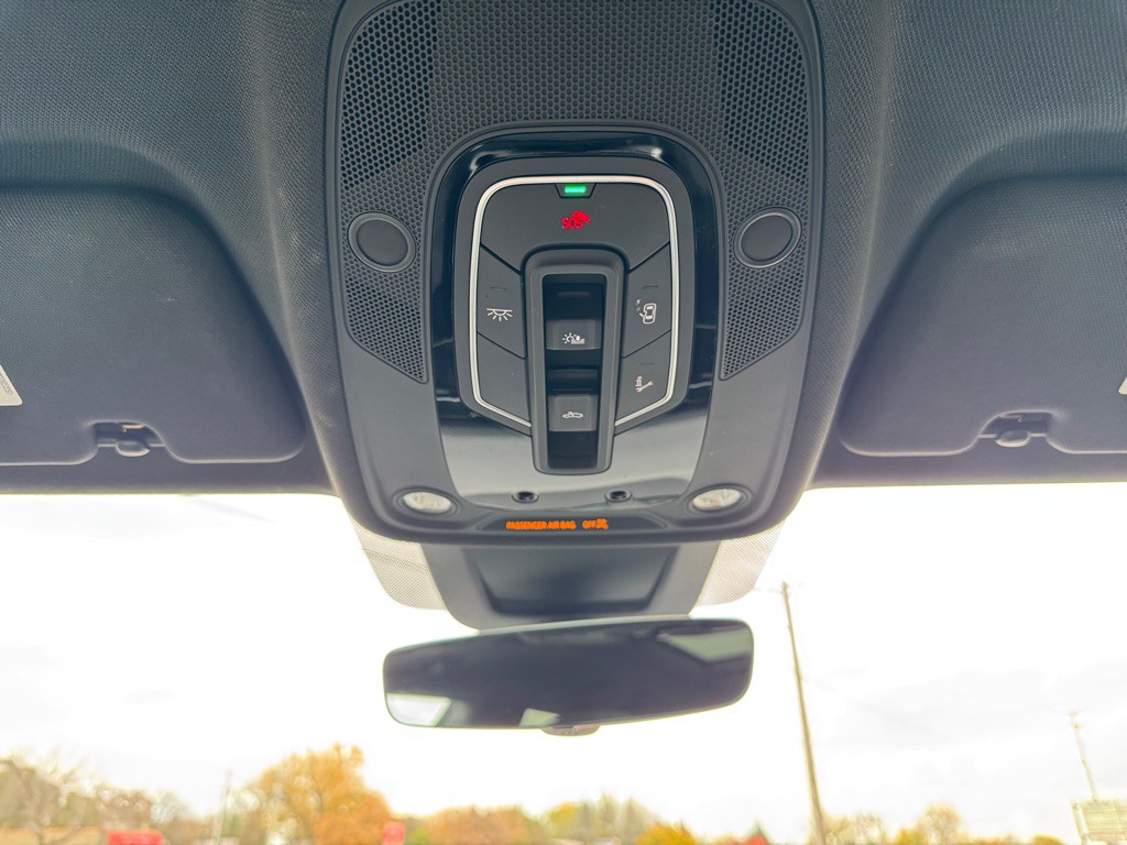 2019 Audi Q8 Image 60