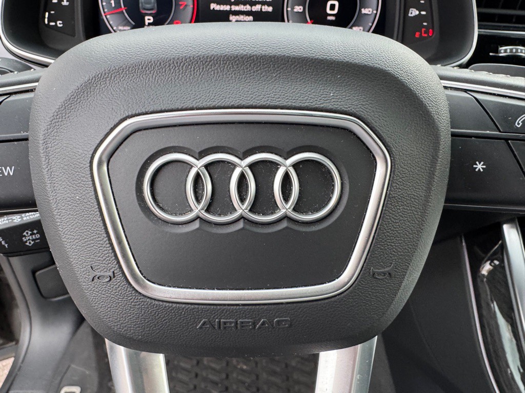 2019 Audi Q8 Image 63