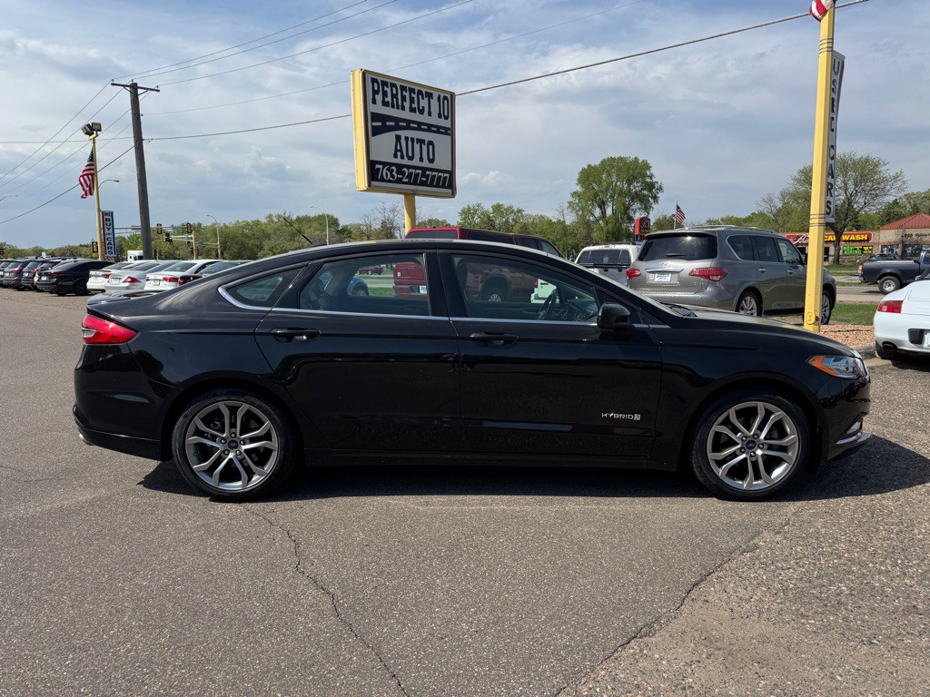 2017 Ford Fusion Image 4