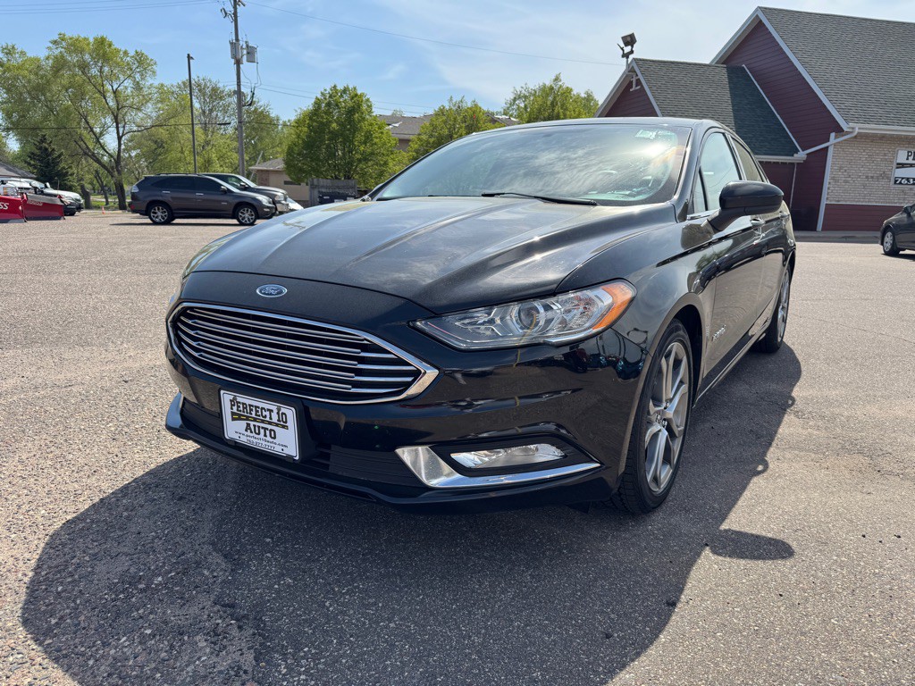 2017 Ford Fusion Image 15