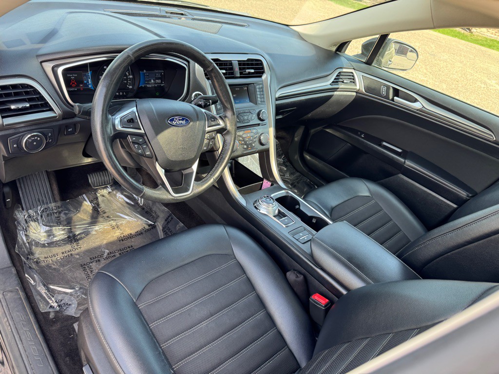 2017 Ford Fusion Image 22