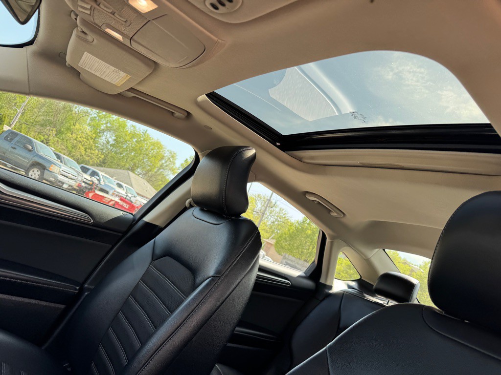 2017 Ford Fusion Image 37