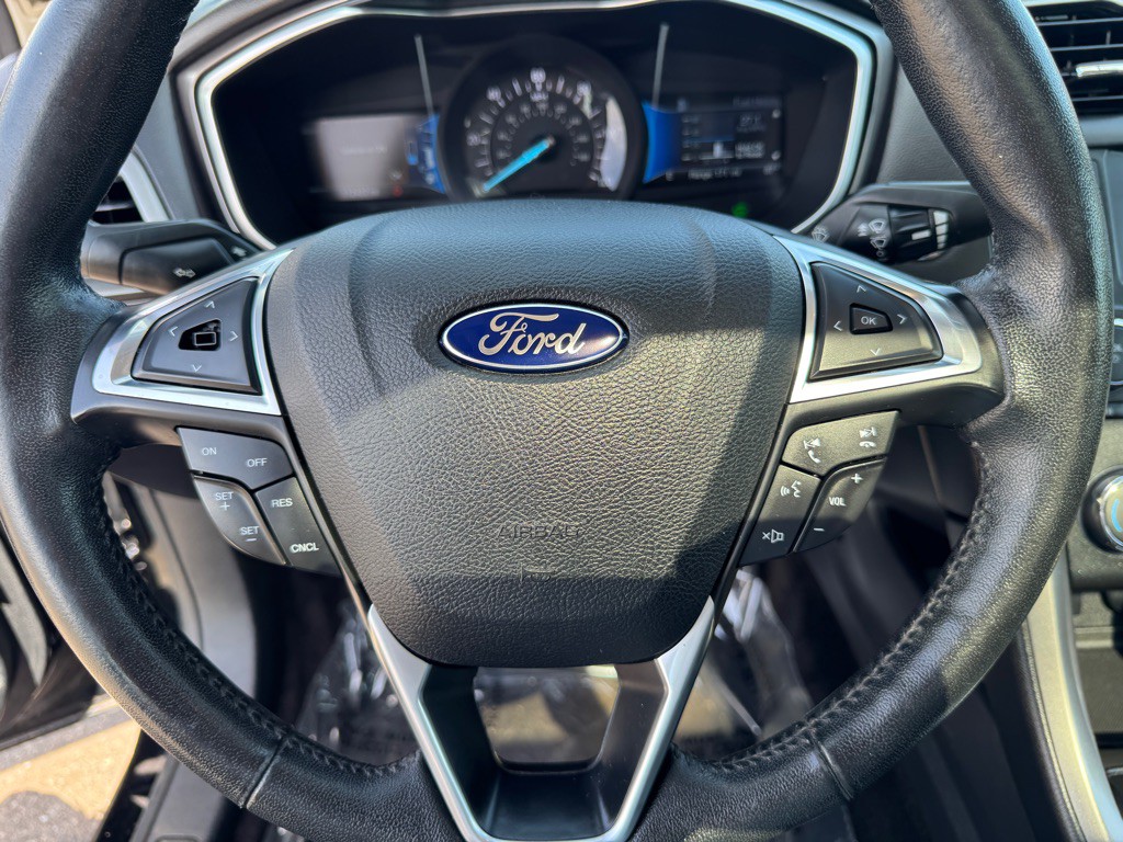 2017 Ford Fusion Image 44