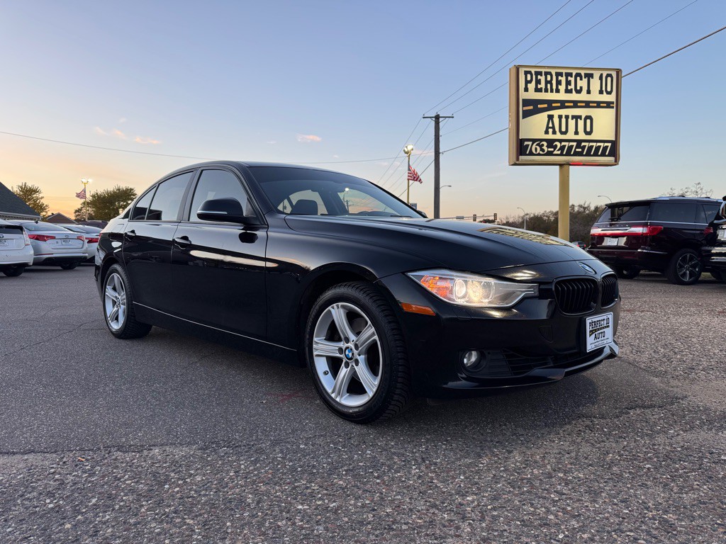 2015 BMW 3 Series Image 1