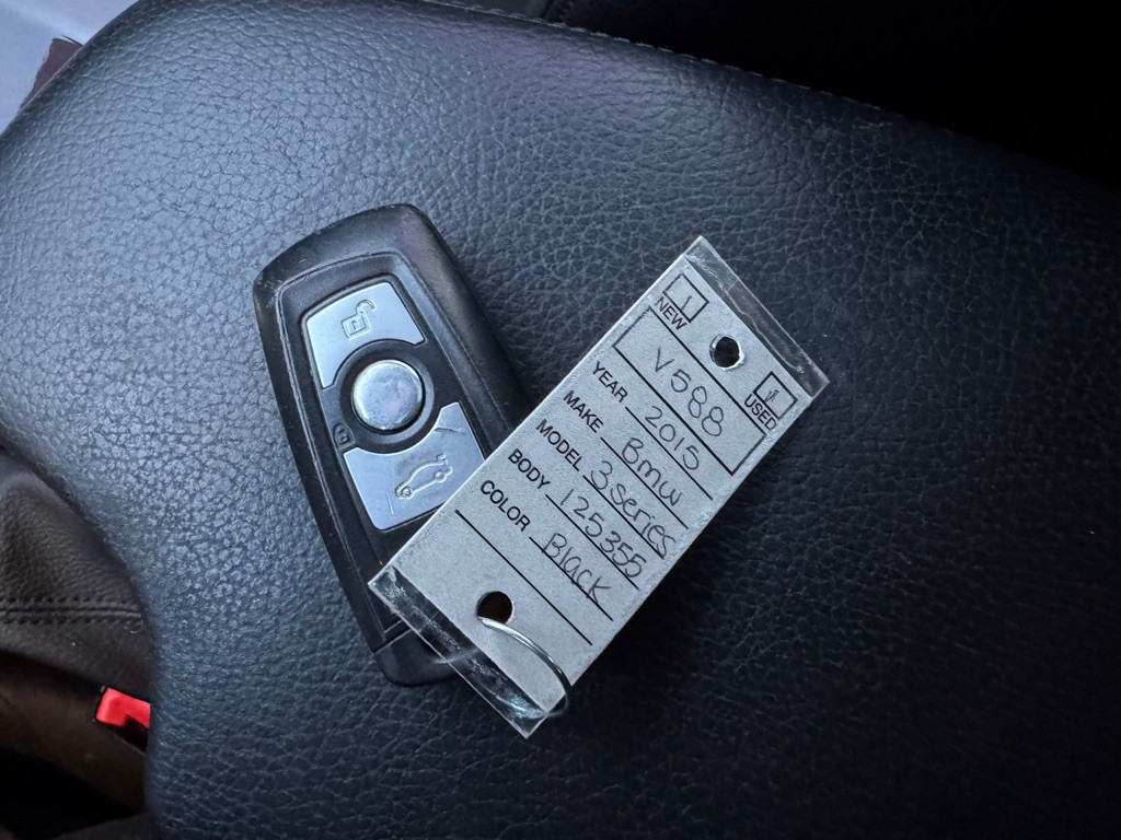 2015 BMW 3 Series Image 34