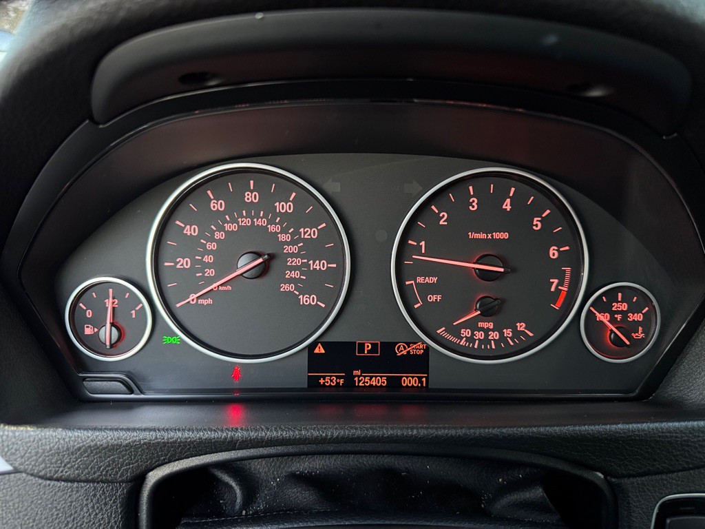 2015 BMW 3 Series Image 47