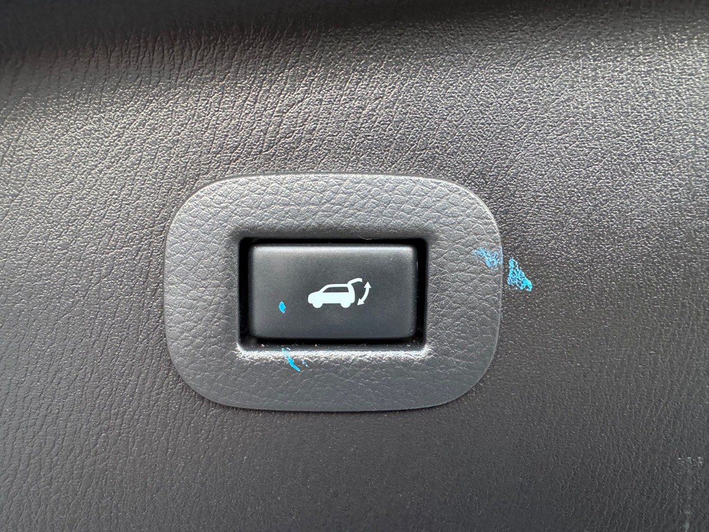 2015 INFINITI QX80 Image 29